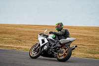 anglesey-no-limits-trackday;anglesey-photographs;anglesey-trackday-photographs;enduro-digital-images;event-digital-images;eventdigitalimages;no-limits-trackdays;peter-wileman-photography;racing-digital-images;trac-mon;trackday-digital-images;trackday-photos;ty-croes